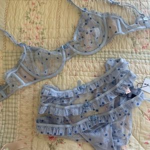 SOLD For love and lemons Harper Ruffle Set